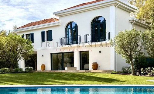 Villa in Fontmerle, Antibes, France 1