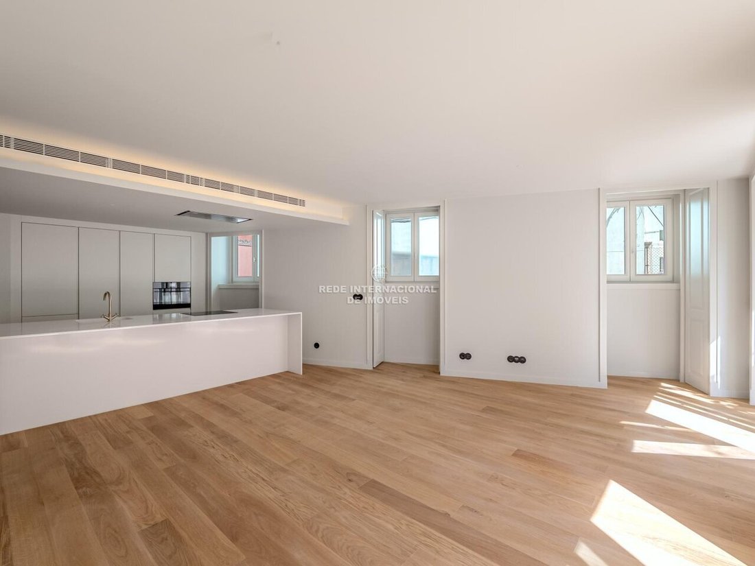 Apartment in Campo de Ourique, Lisbon, Portugal 2 - 17500856