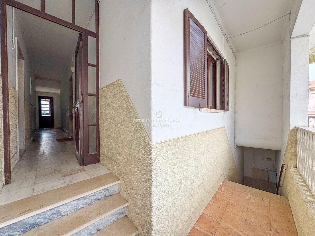 Estate in Malveira e Sao Miguel de Alcainca, Lisbon, Portugal 2 - 18079844