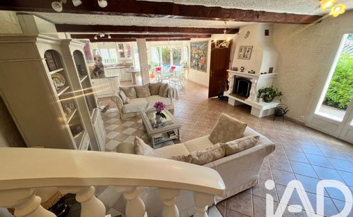 Maison à Castellar, Provence-Alpes-Côte d'Azur, France 1