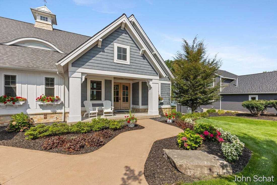 House in Georgetown Township, Michigan, United States 4 - 18617142
