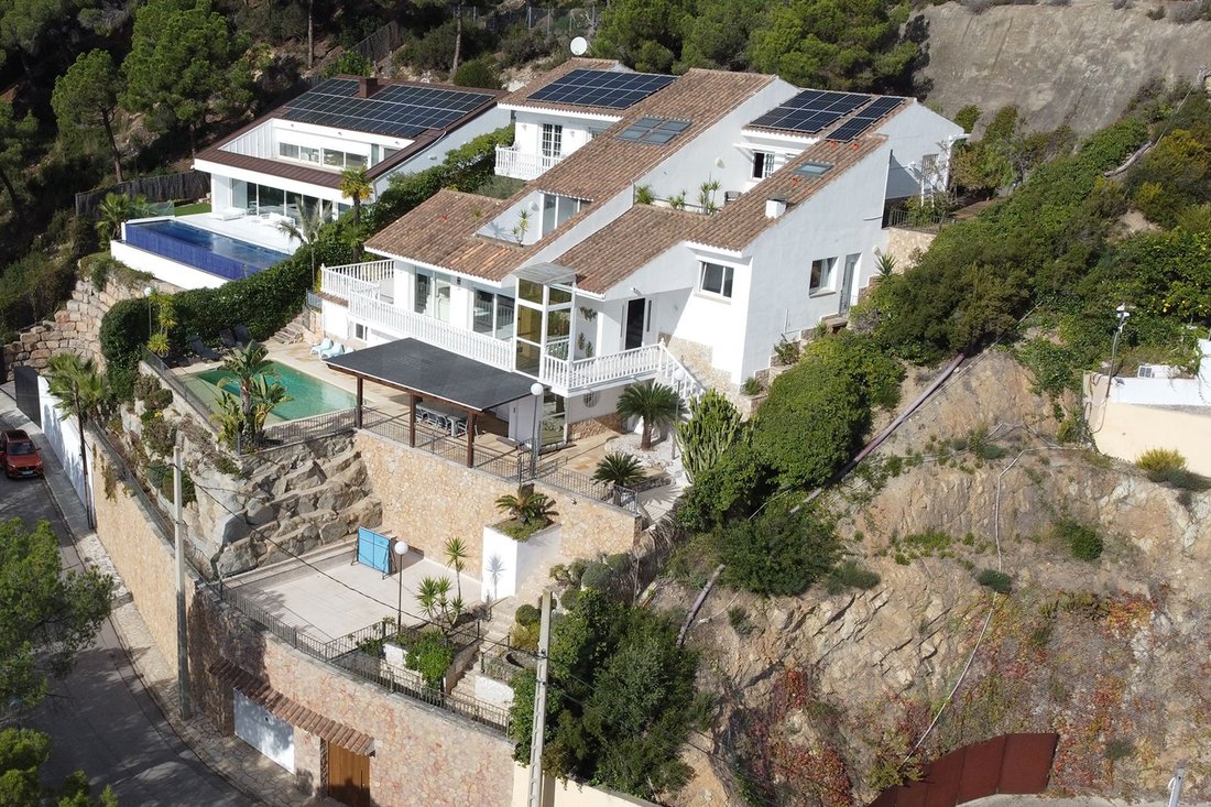 Townhouse in Cabrils, Catalonia, Spain 1 - 16715223