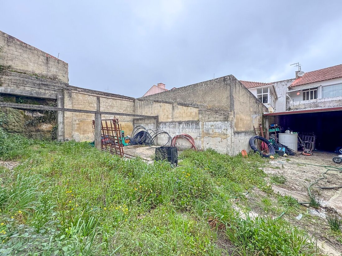 Estate in Malveira e Sao Miguel de Alcainca, Lisbon, Portugal 3 - 18079844