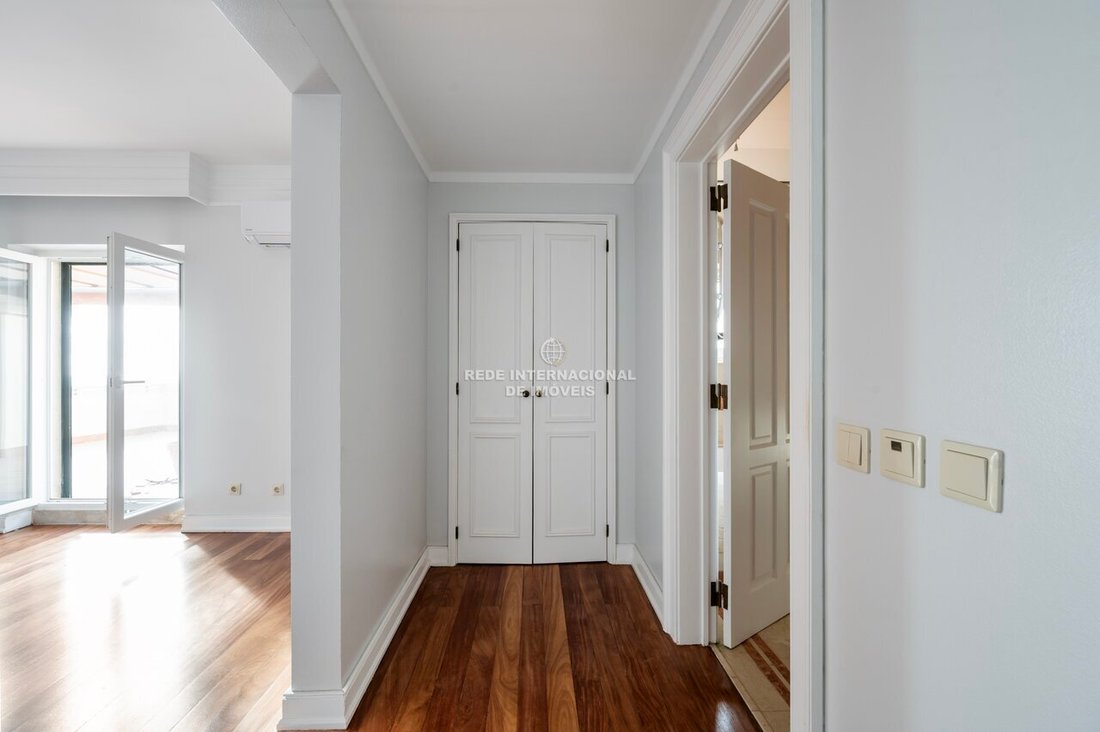 Apartment in Cascais e Estoril, Lisbon, Portugal 5 - 17500883