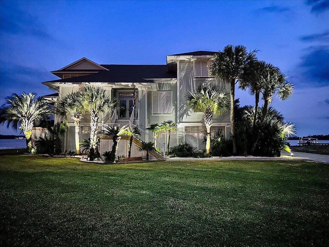House in Milton, Florida, United States 4 - 18616941