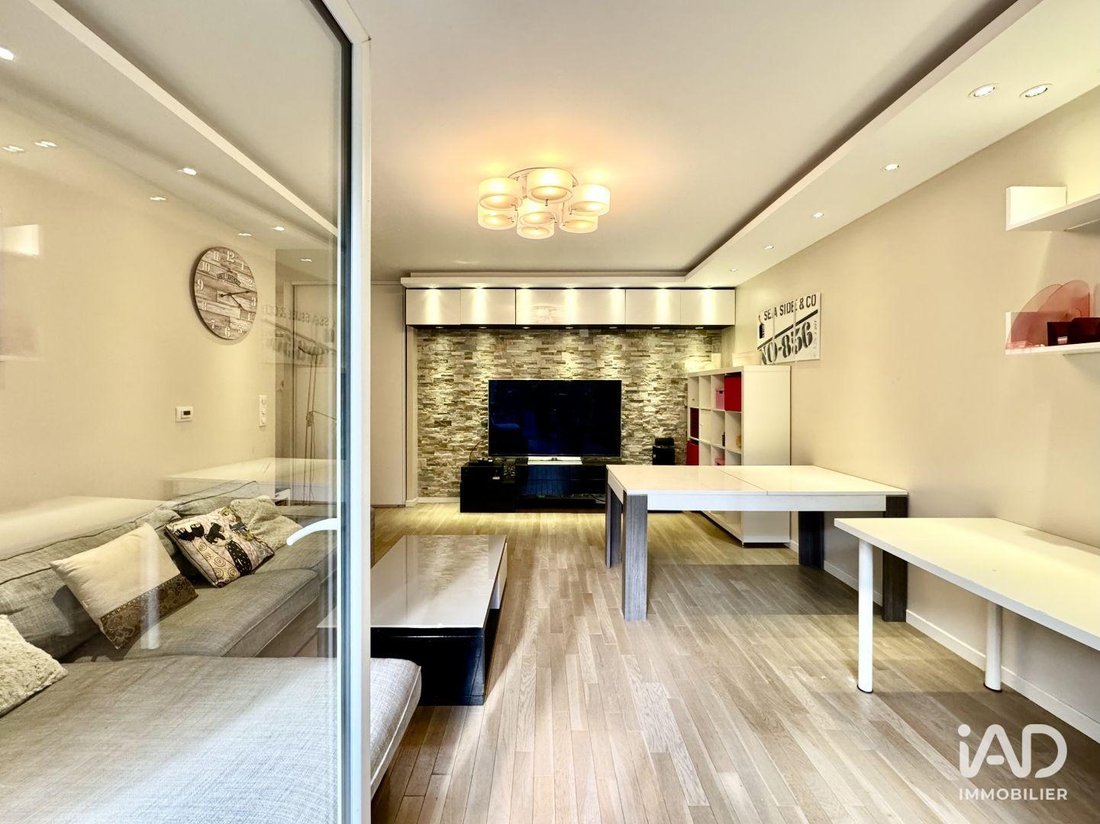 Apartment in Epinettes, Issy-les-Moulineaux, France 1 - 18462097
