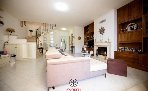 House in Scarlino, Tuscany, Italy 1