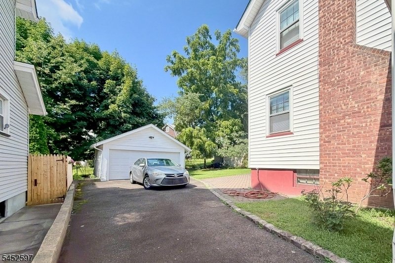 House in West Orange, New Jersey, United States 2 - 18621725