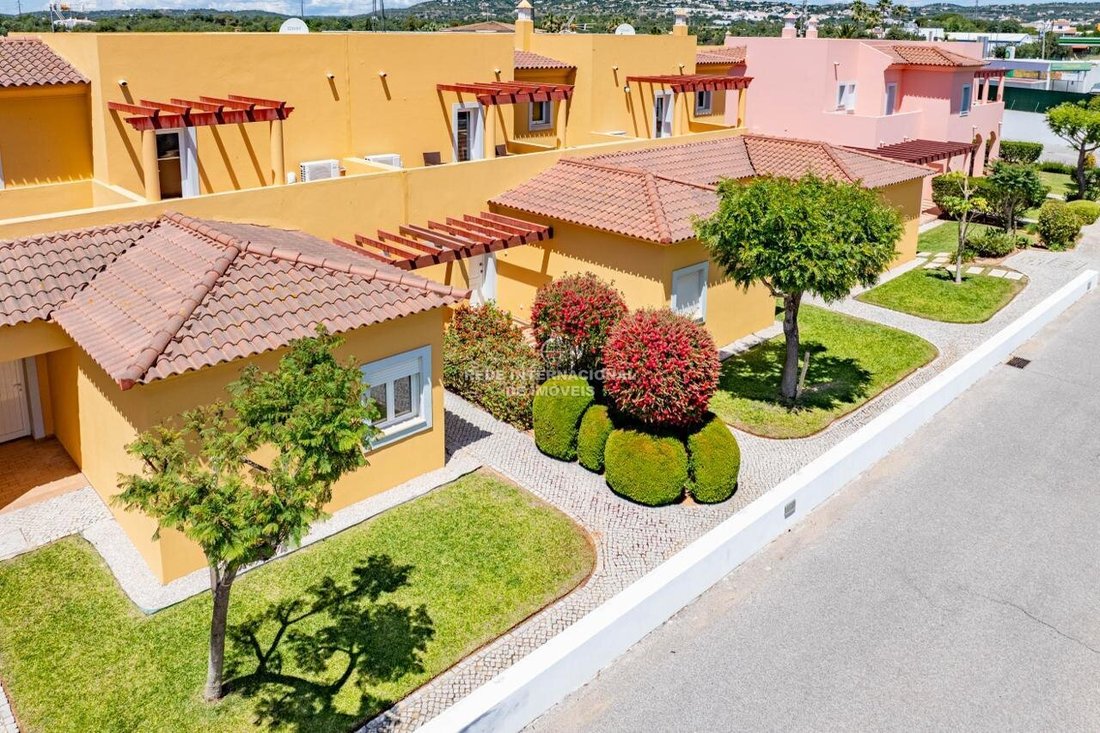 House in Vilamoura, Quarteira, Algarve 3 - 17850280