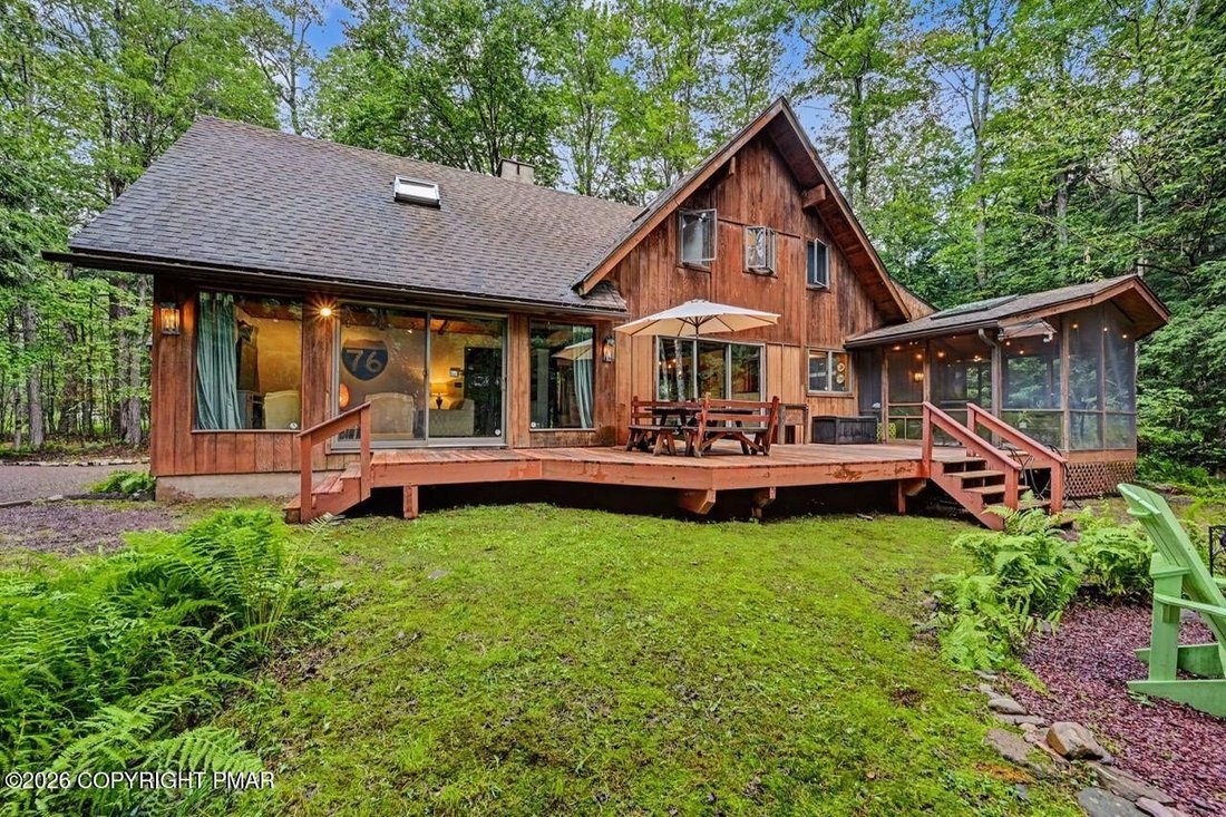House in Pocono Pines, Pennsylvania, United States 5 - 18620589
