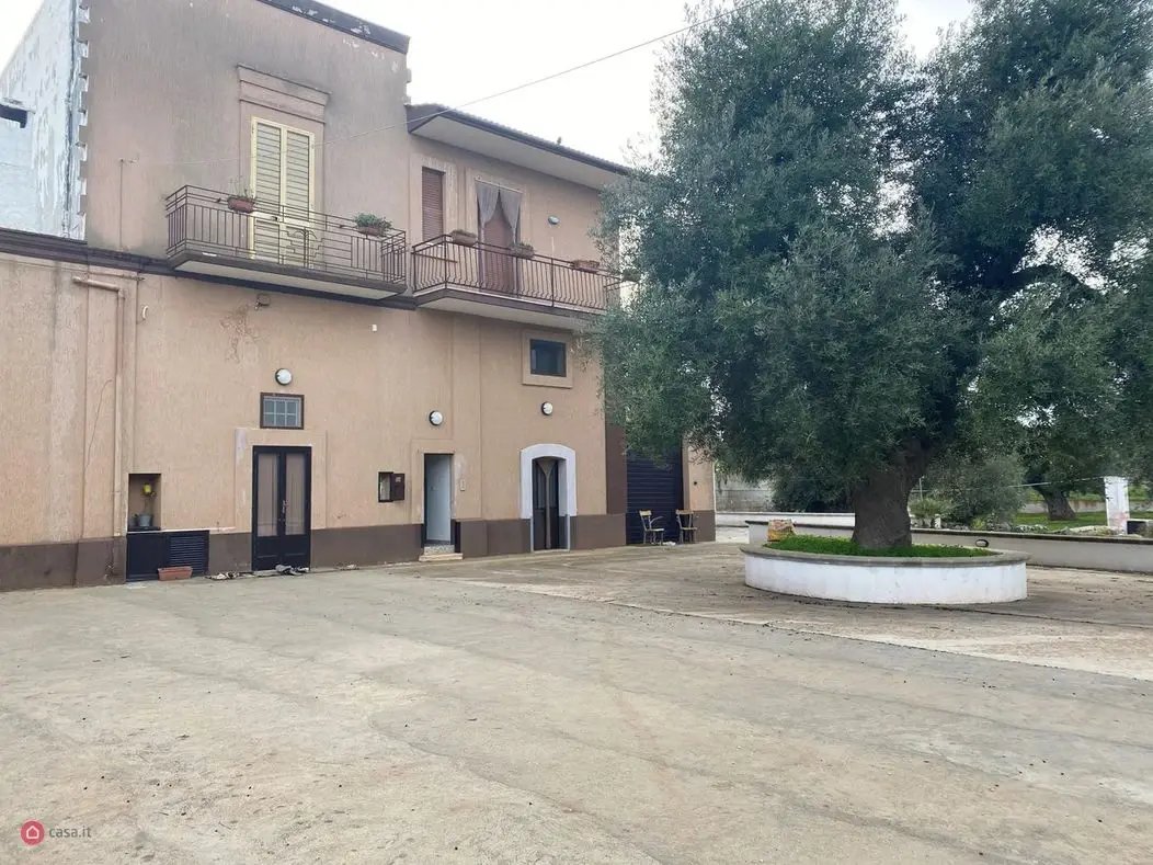Estate in Selva di Fasano, Apulia, Italy 1 - 16917786