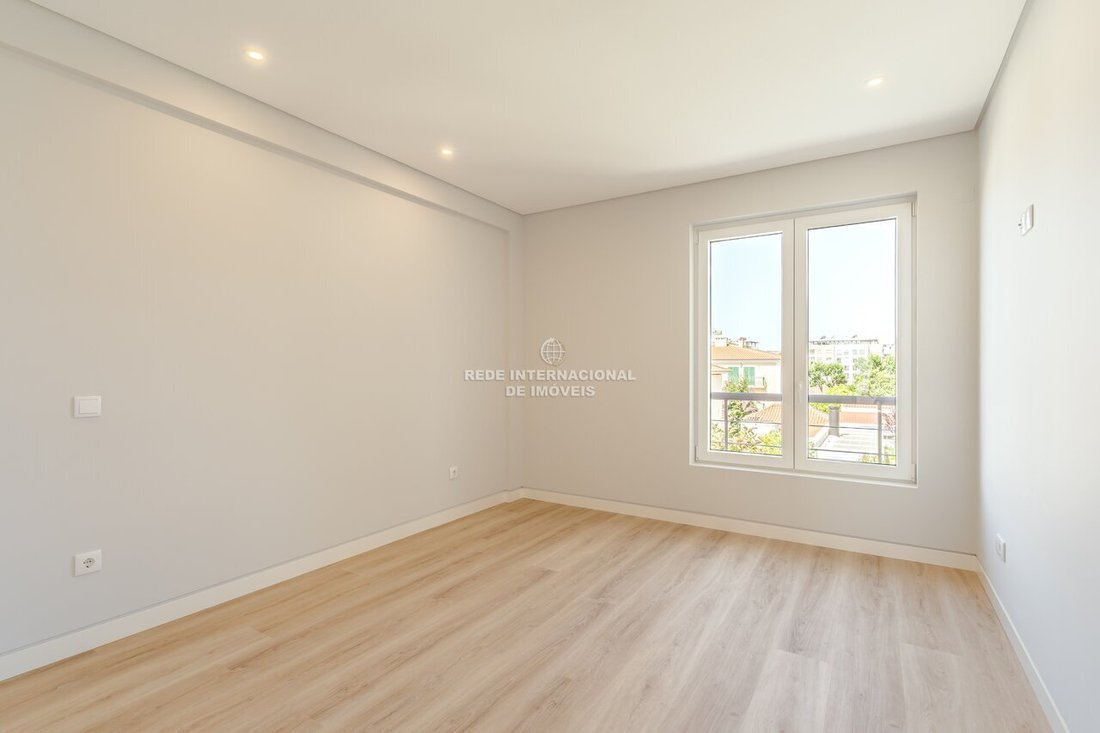 Apartment in Carcavelos e Parede, Lisbon, Portugal 4 - 18208795