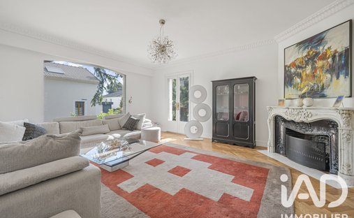 House in Thiers, Le Raincy, France 1