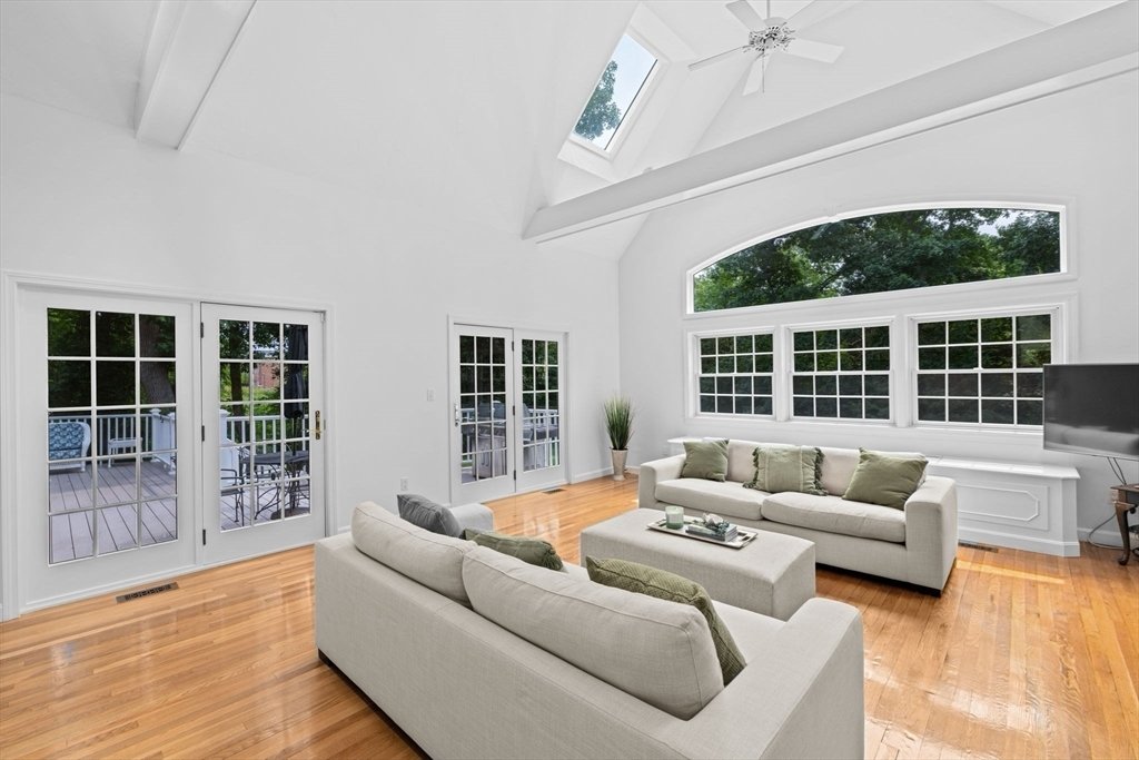 House in Hingham, Massachusetts, United States 2 - 18619989