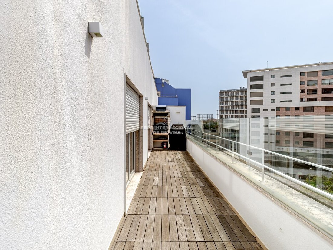 Apartment in Parque das Nacoes, Lisbon, Portugal 5 - 18153676