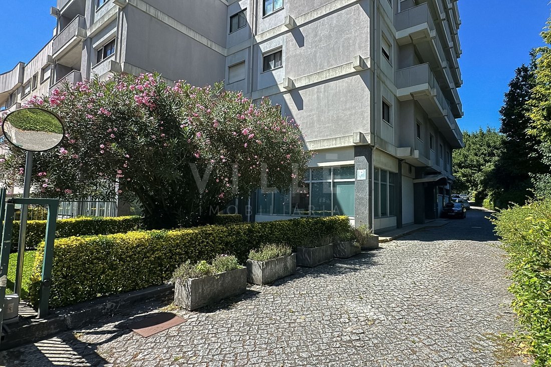 Apartment in Lordelo do Ouro e Massarelos, Porto District, Portugal 5 - 18616138