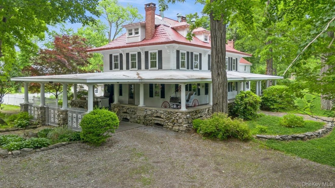 House in Hopewell Junction, New York, United States 1 - 17394261