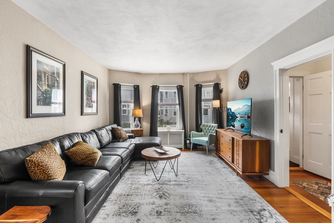 Apartment in Everett, Massachusetts, United States 2 - 18617217