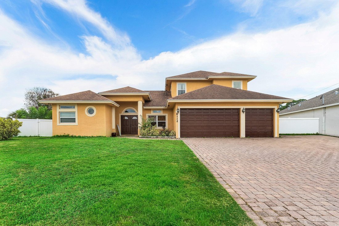 House in Port St. Lucie, Florida, United States 1 - 18618486