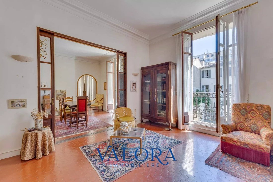 Apartment in Périer, 8e Arrondissement, Marseille 5 - 17449027