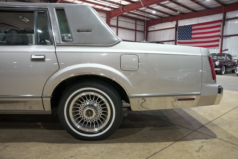 Sedan in Grand Rapids, United States 5 - 18615879