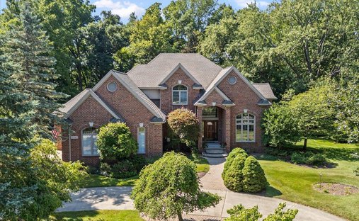 House in Beverly Hills, Michigan, United States 1