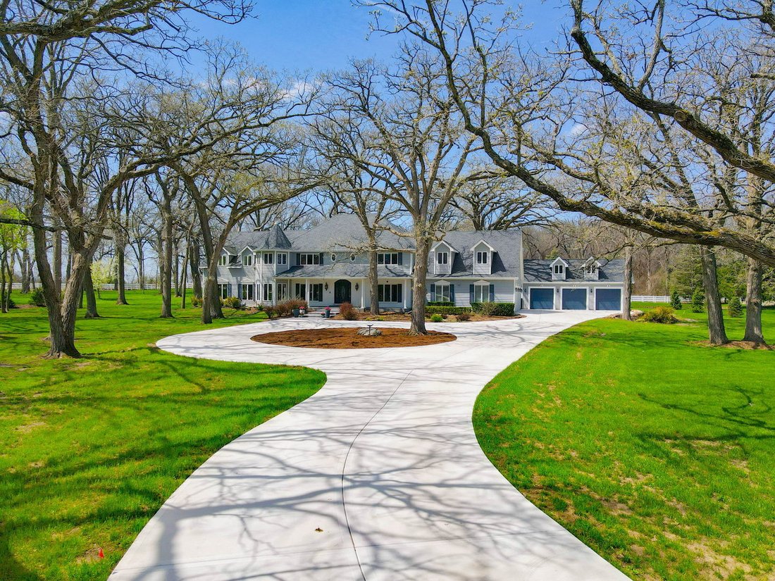 House in Wadsworth, Illinois, United States 5 - 18618591