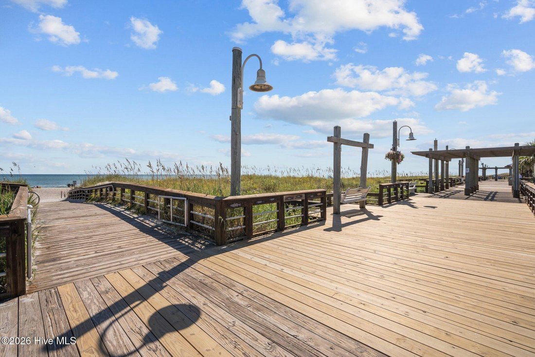 Condo in Carolina Beach, North Carolina, United States 5 - 18617257