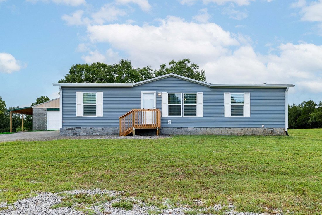 Chapel Hill, Tennessee, United States 2 - 18617115