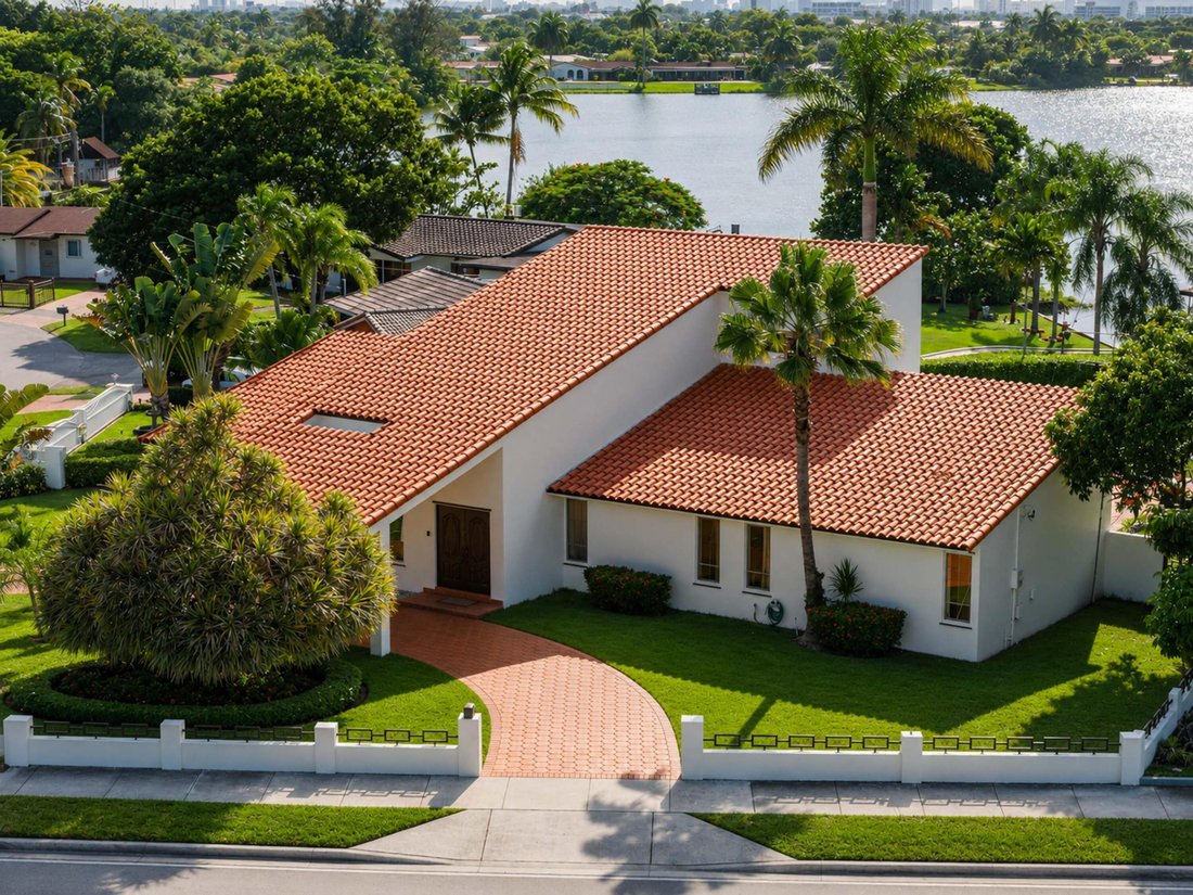 House in Miami, Florida, United States 2 - 18507865