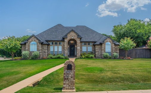 House in Midlothian, Texas, United States 1