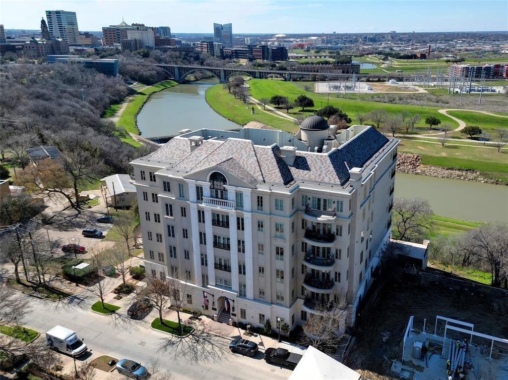 Condo in Fort Worth, Texas, United States 1 - 18618890