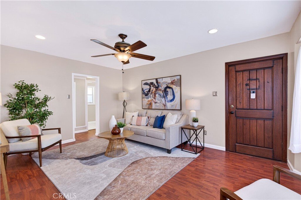 House in Signal Hill, California, United States 3 - 18355478