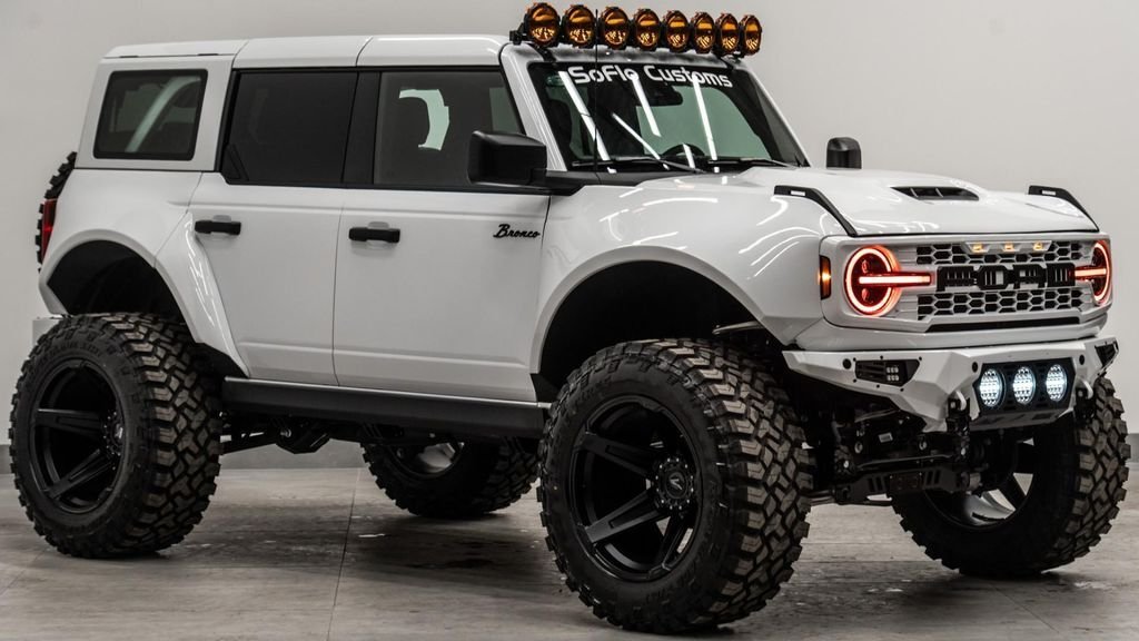 Ford Bronco 4X4 in Fort Lauderdale, FL, United States 4 - 18621436