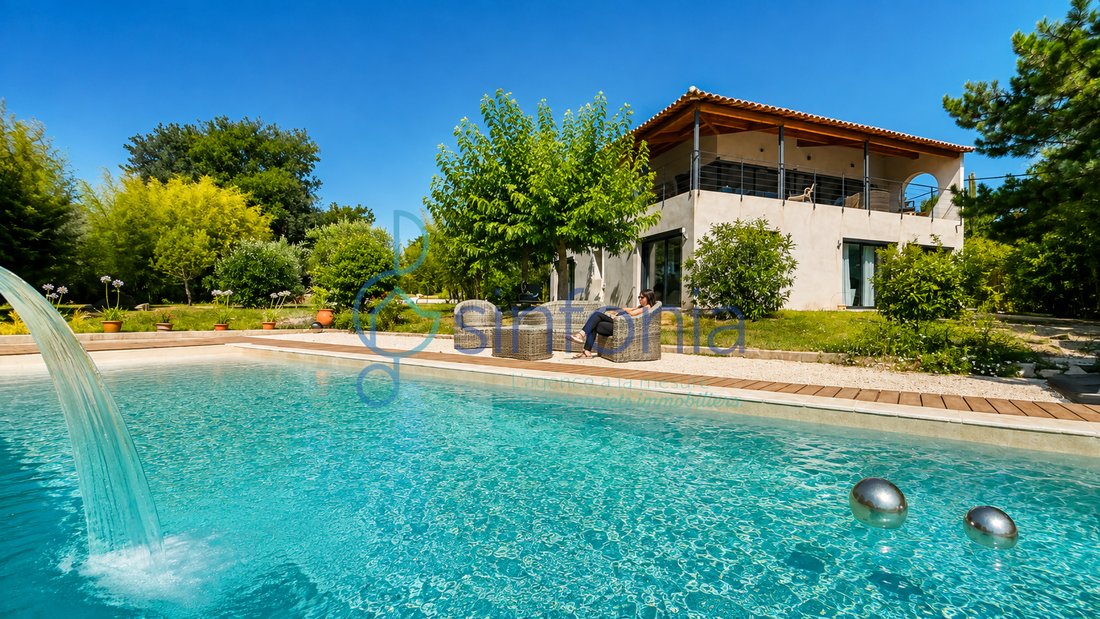 House in Uzès, Occitania, France 1 - 18618702