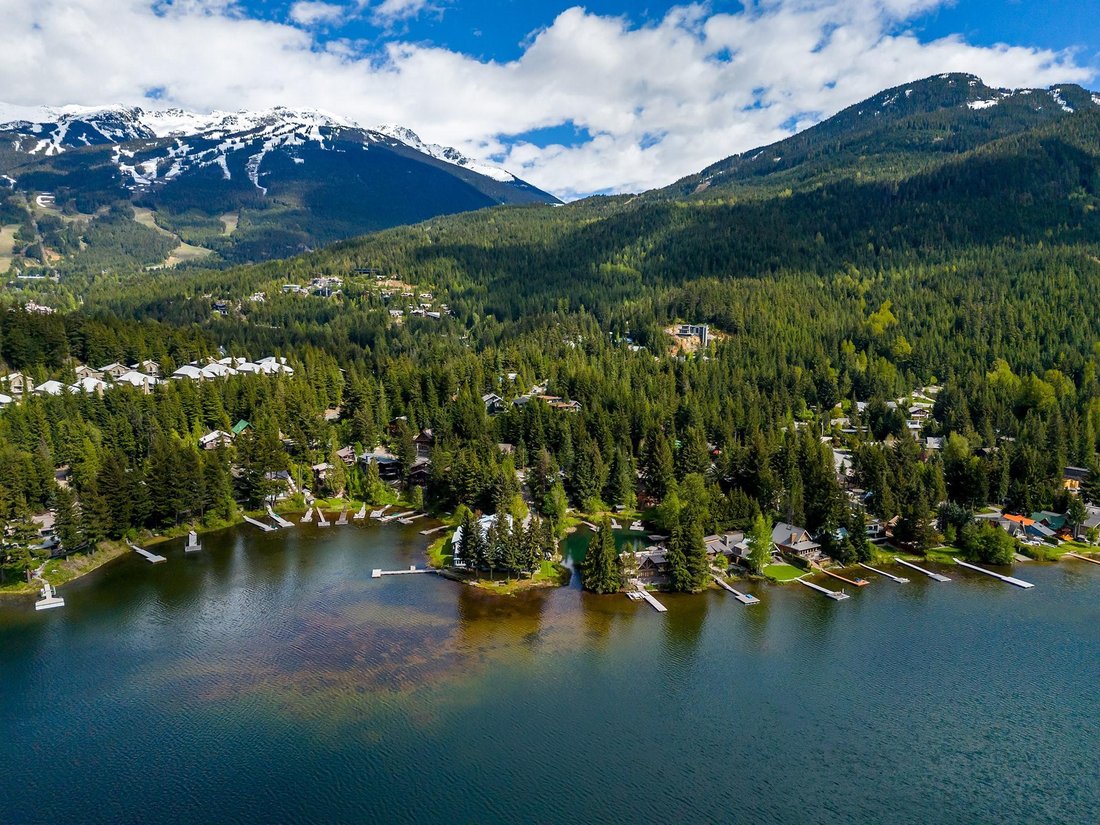 House in Whistler, British Columbia, Canada 4 - 18619624