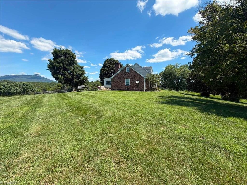 House in Pinnacle, North Carolina, United States 4 - 18621230
