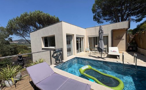 Casa en Ouest, Cogolin, Francia 1