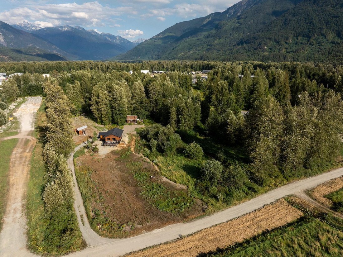 Casa a Pemberton, Columbia Britannica, Canada 2 - 18619628