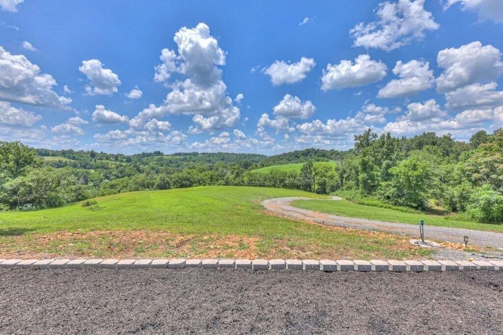 House in Shelbyville, Tennessee, United States 2 - 18617125