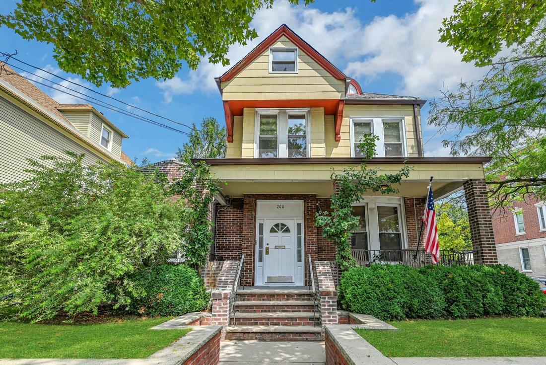 House in Weehawken, New Jersey, United States 1 - 18620969