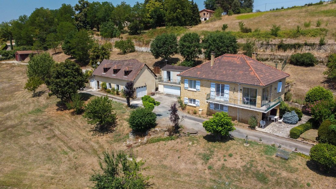 House in Sarlat-la-Canéda, Nouvelle-Aquitaine, France 1 - 18617417