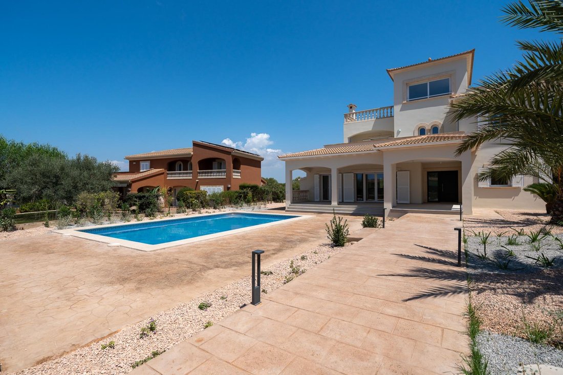 Villa in Llucmajor, Balearic Islands, Spain 5 - 18563105