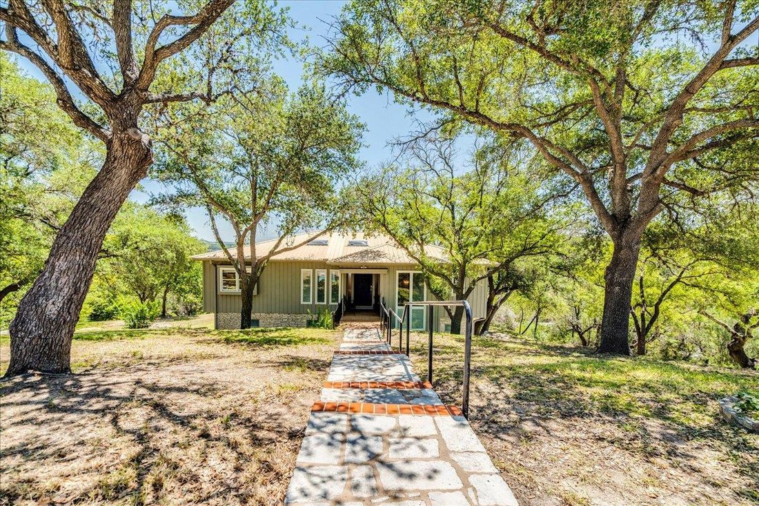 House in Jonestown, Texas, United States 2 - 16589793