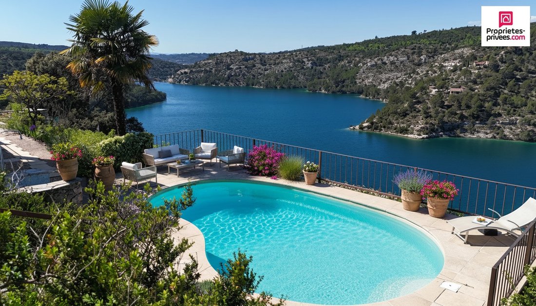 Villa in Esparron-de-Verdon, Provence-Alpes-Côte d'Azur, France 1 - 17926994