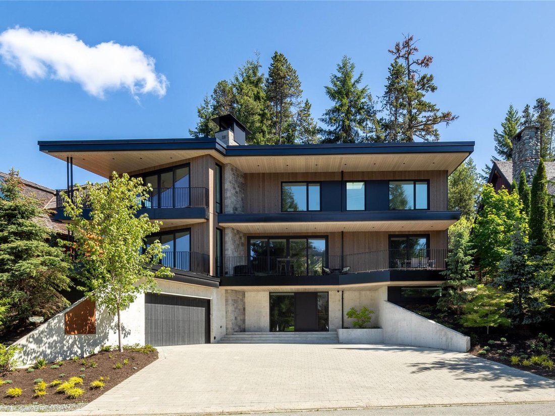 House in Whistler, British Columbia, Canada 2 - 18619676
