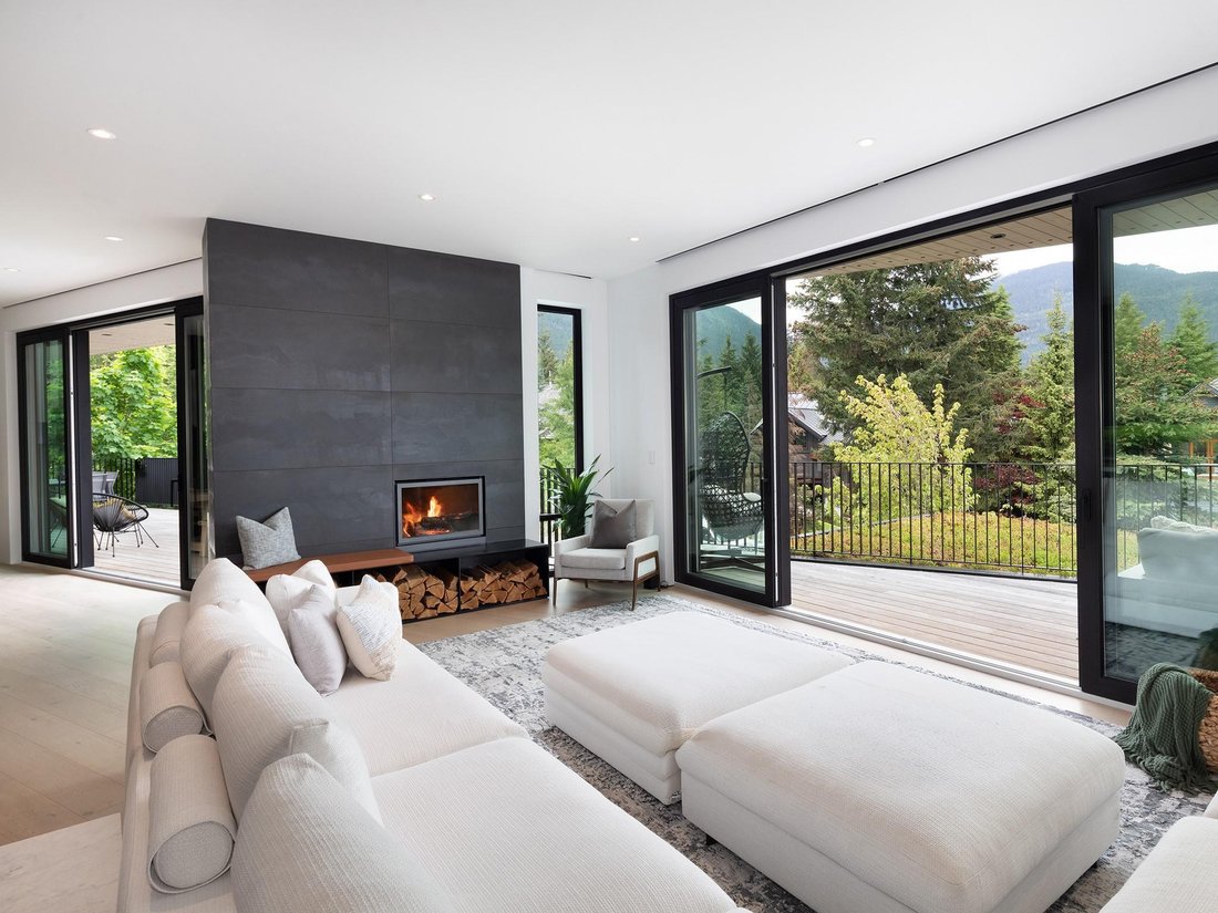 House in Whistler, British Columbia, Canada 5 - 18619676