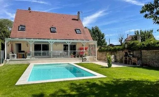 House in Centre Nord, Tournan-en-Brie, France 1