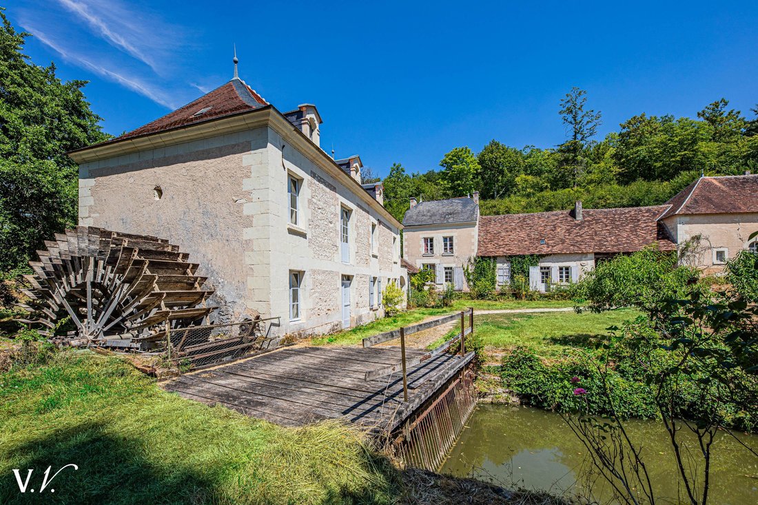 Estate in Preuilly-sur-Claise, Centre-Val de Loire, France 1 - 18620311