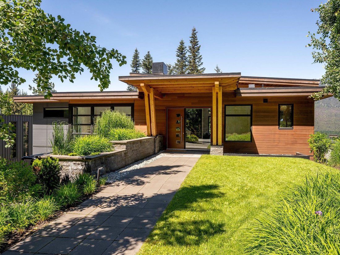 House in Whistler, British Columbia, Canada 2 - 18619642